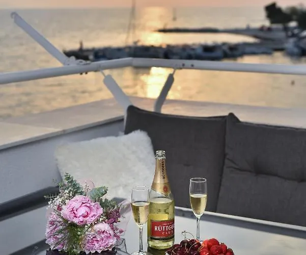 Apartment Mm Luxury Gold & Rubin Zadar