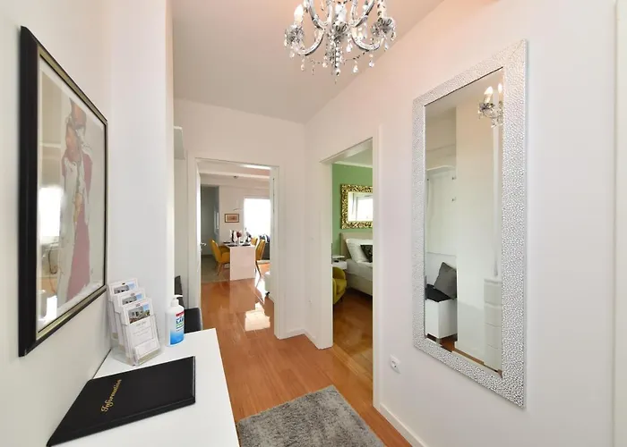 Apartment Mm Luxury Gold & Rubin Zadar