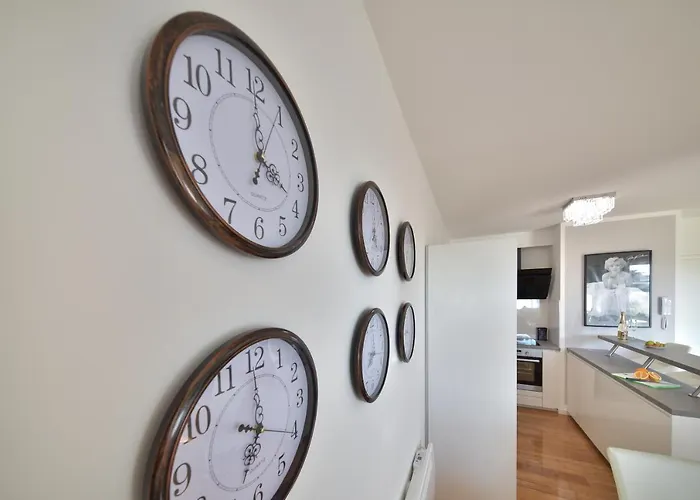 Mm Luxury Gold & Rubin Apartment *