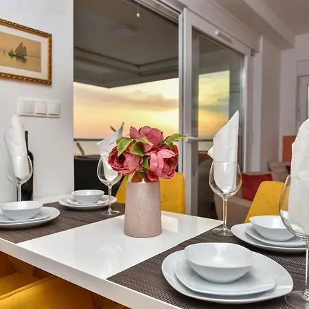 Mm Luxury Gold & Rubin Appartement *