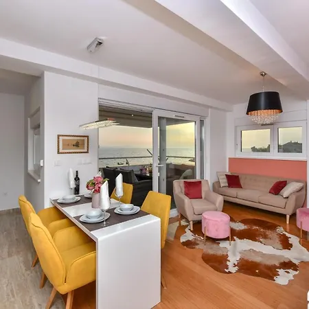 Mm Luxury Gold & Rubin Appartement *