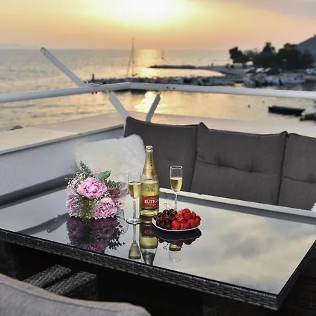Mm Luxury Gold & Rubin Apartman *