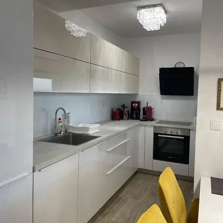 Apartman Mm Luxury Gold & Rubin *