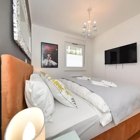 Appartement Mm Luxury Gold & Rubin *