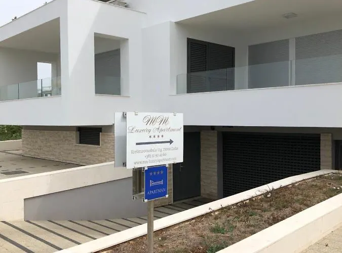 Апартаменты Mm Luxury Gold & Rubin *