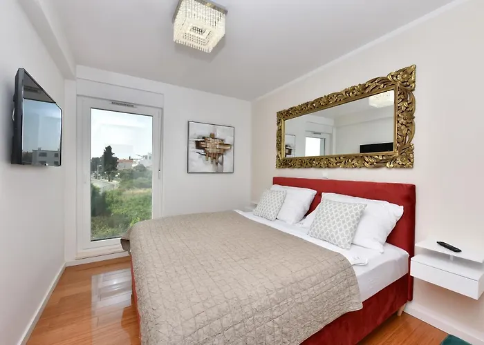 Apartment Mm Luxury Gold & Rubin Zadar