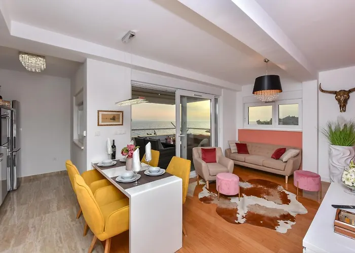 Mm Luxury Gold & Rubin Апартаменты *