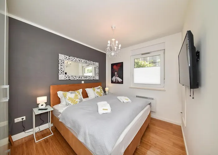 Апартаменты Mm Luxury Gold & Rubin *